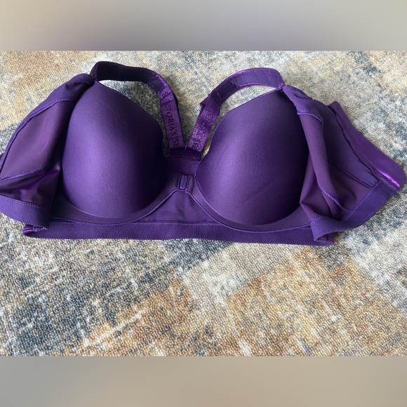 Victoria’s Secret Knockout Front Closure Sports Bra 38D Brand New! - Picture 10 of 16